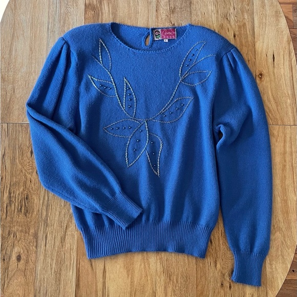 Vintage Sweater - Picture 8 of 8